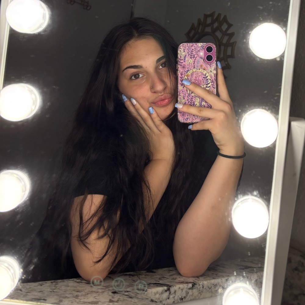 Meet your Posher, Taylor